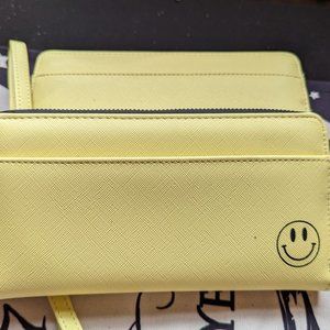 Full Size Yellow Smiley Wallet